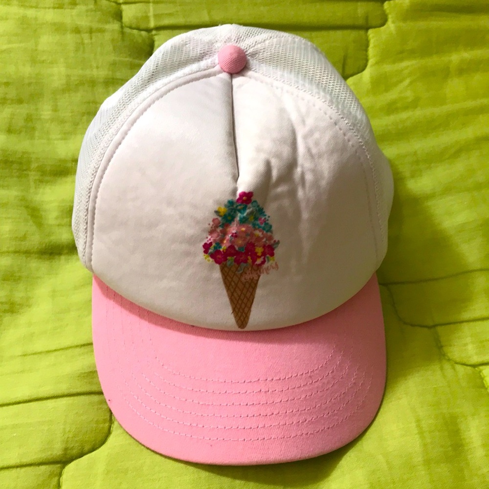 Pink Skechers kids hat